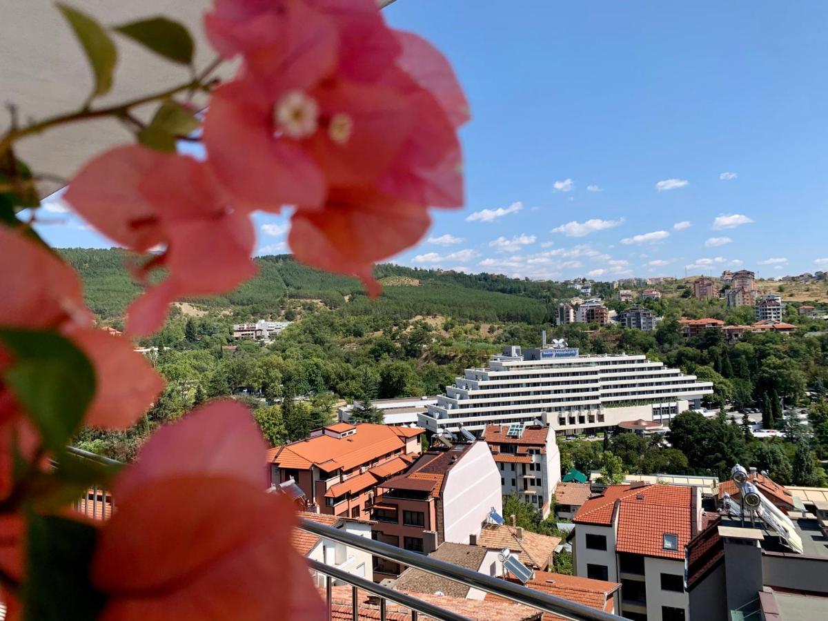 Hotel Astra Sandanski Bagian luar foto