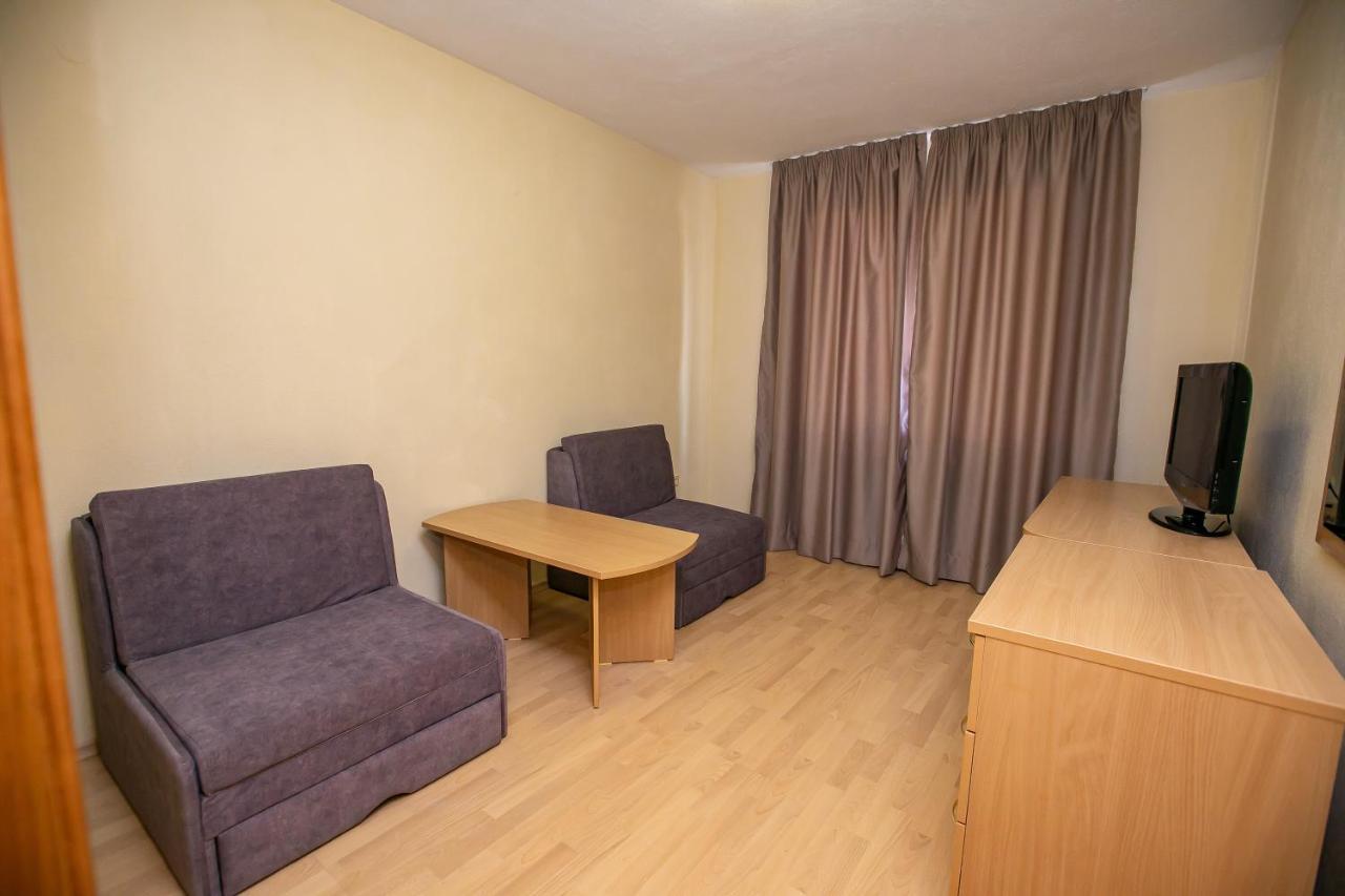 Hotel Astra Sandanski Bagian luar foto