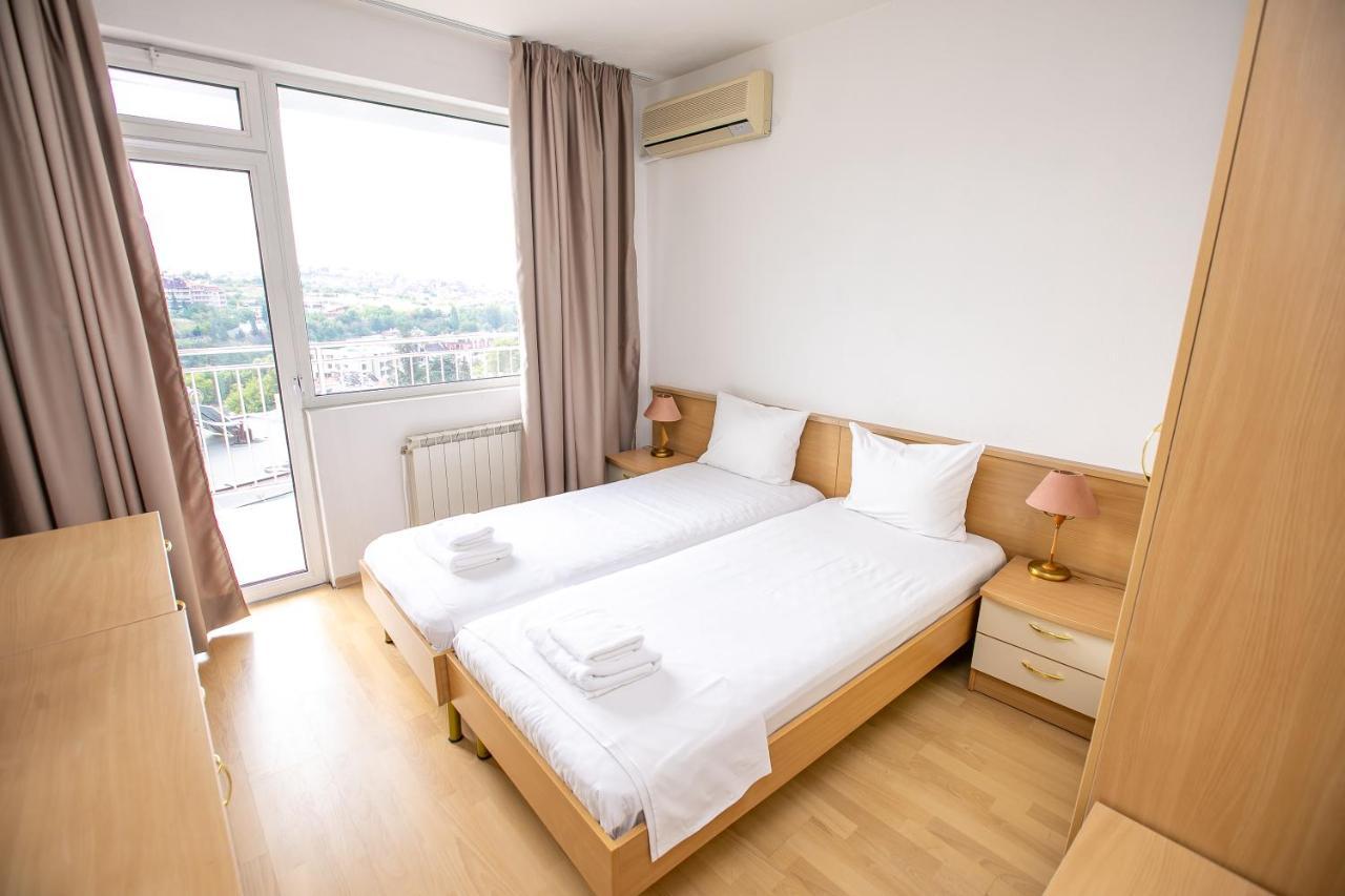 Hotel Astra Sandanski Bagian luar foto
