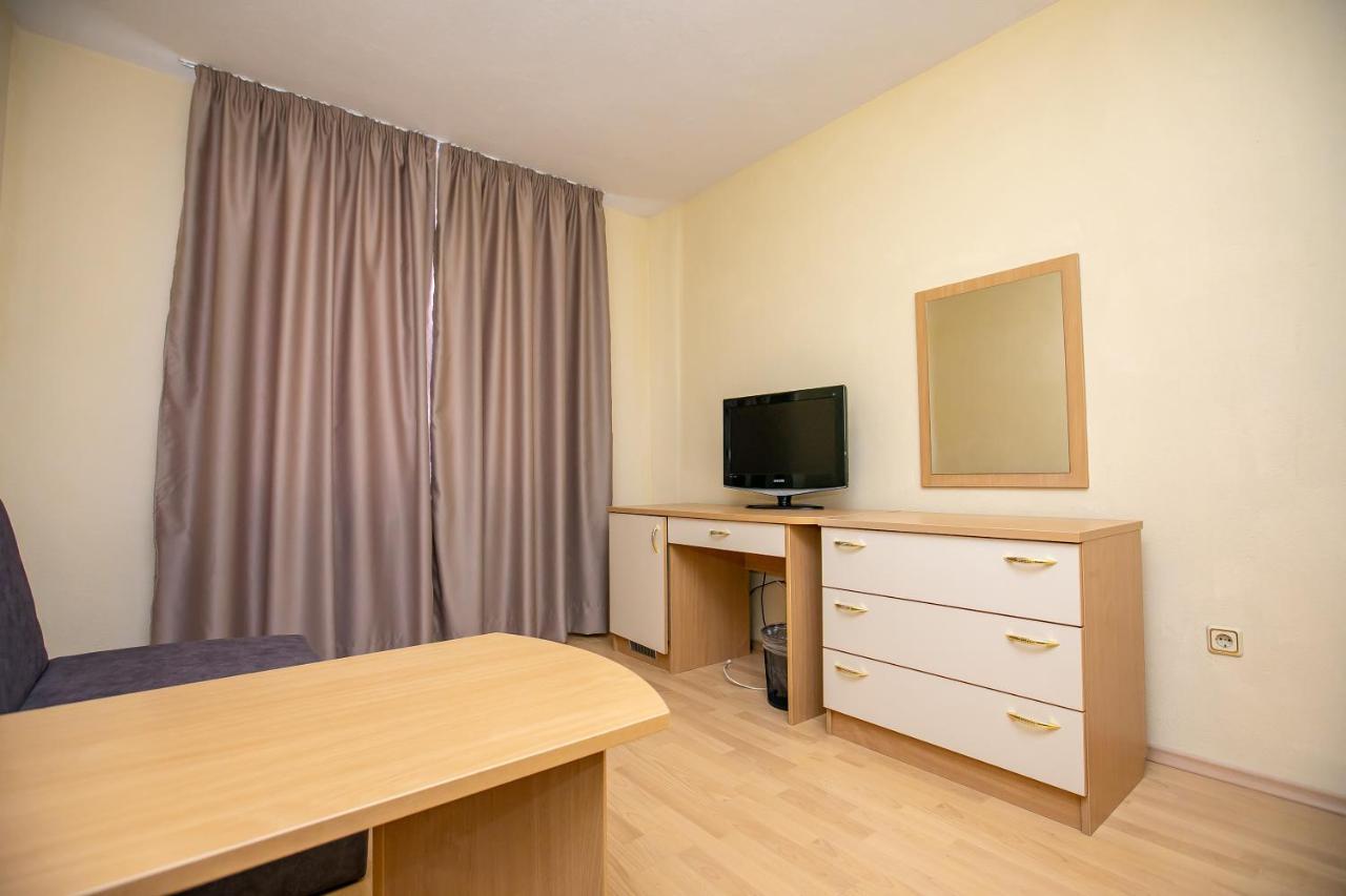Hotel Astra Sandanski Bagian luar foto